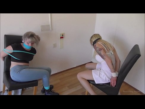 ❤️ Süchtig / gefesselt und geknebelt / Jungfrau in Nöten ❤️ Porno fb bei de.onlyhdporn.ru ❌️❤